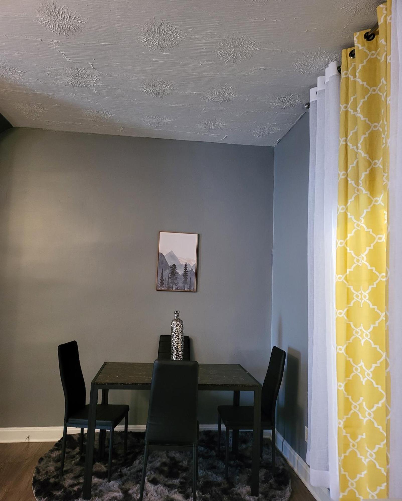 1 Bedroom In Columbus Osu District, Free Parking, Kitchen, Washer And Dryer, Central Location, Downtown, Hospital, Expocenter, Osu Stadium Zewnętrze zdjęcie